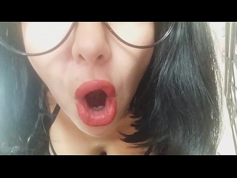 ❤️ Heval, dêya te îro nahêle tu biçî dibistanê... Pir hewcedariya min bi te heye... Vîdyoya anal li me ❌